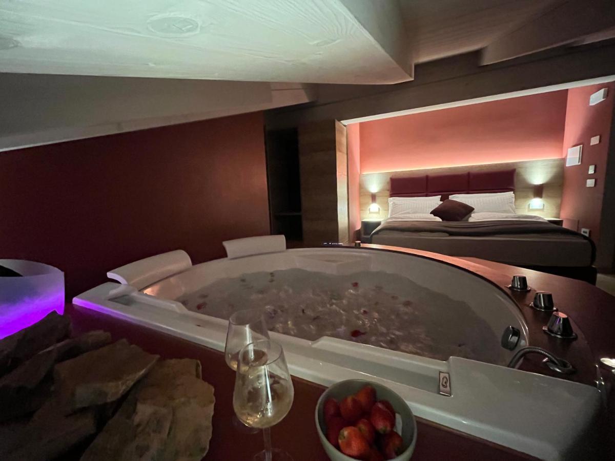 Le Rocce Val Di Non - Quality Room & Breakfast Tassullo Exterior foto